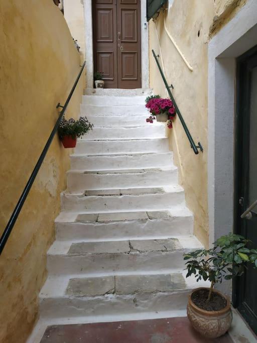 Skalinada Apartment Kampielo Corfu  Exteriör bild